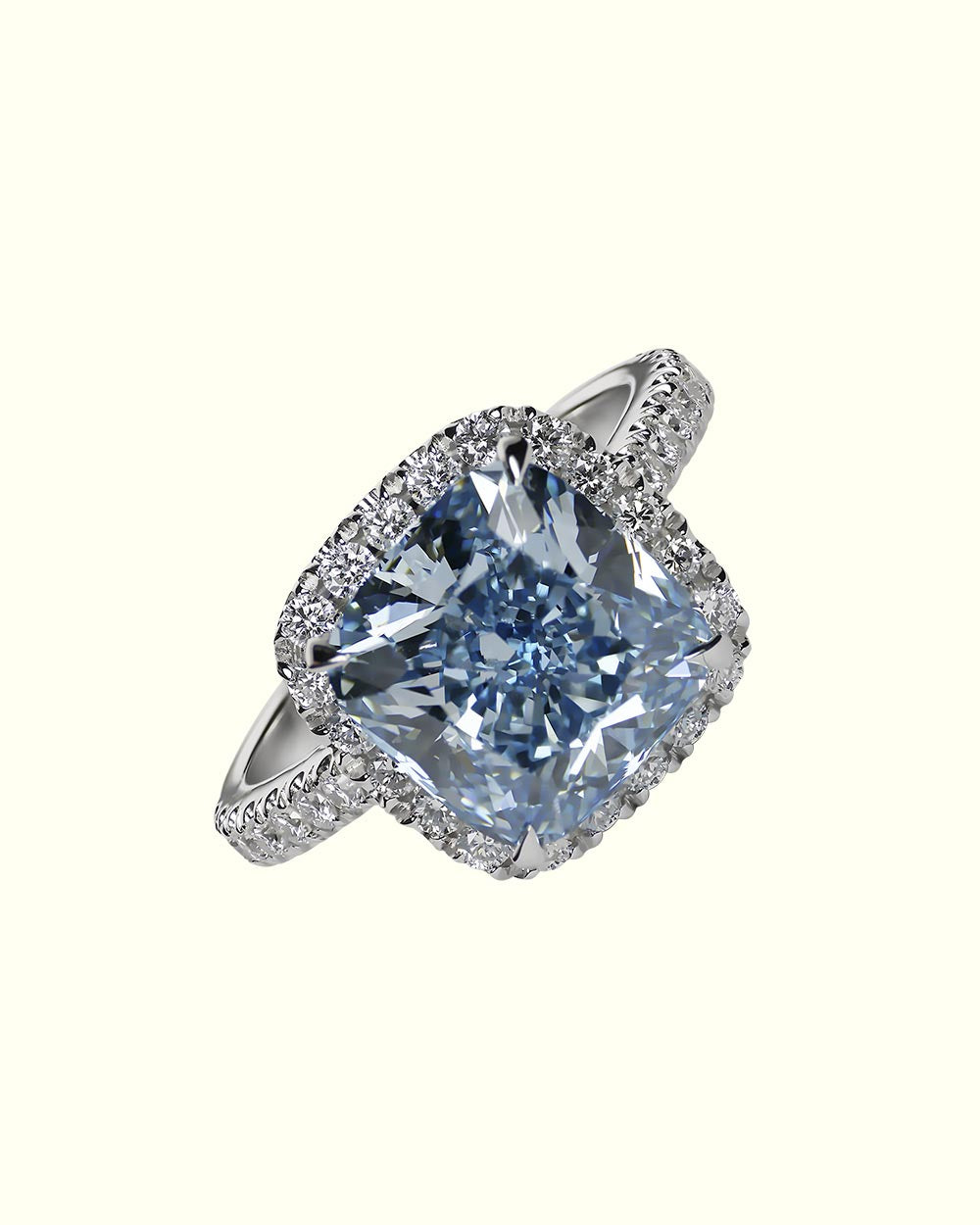 Chromia fancy blue ring