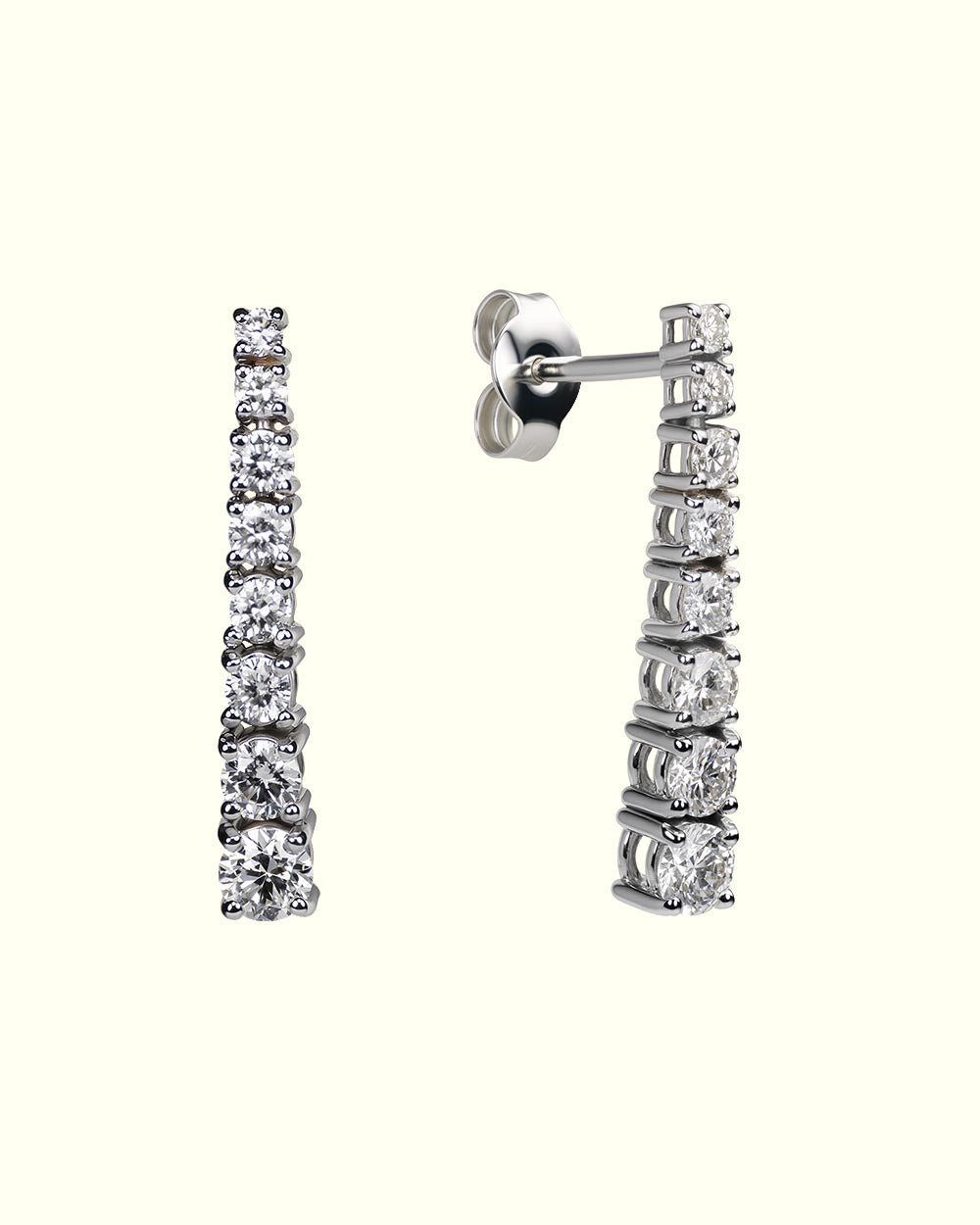 Kaskádové peckové náušnice Essential