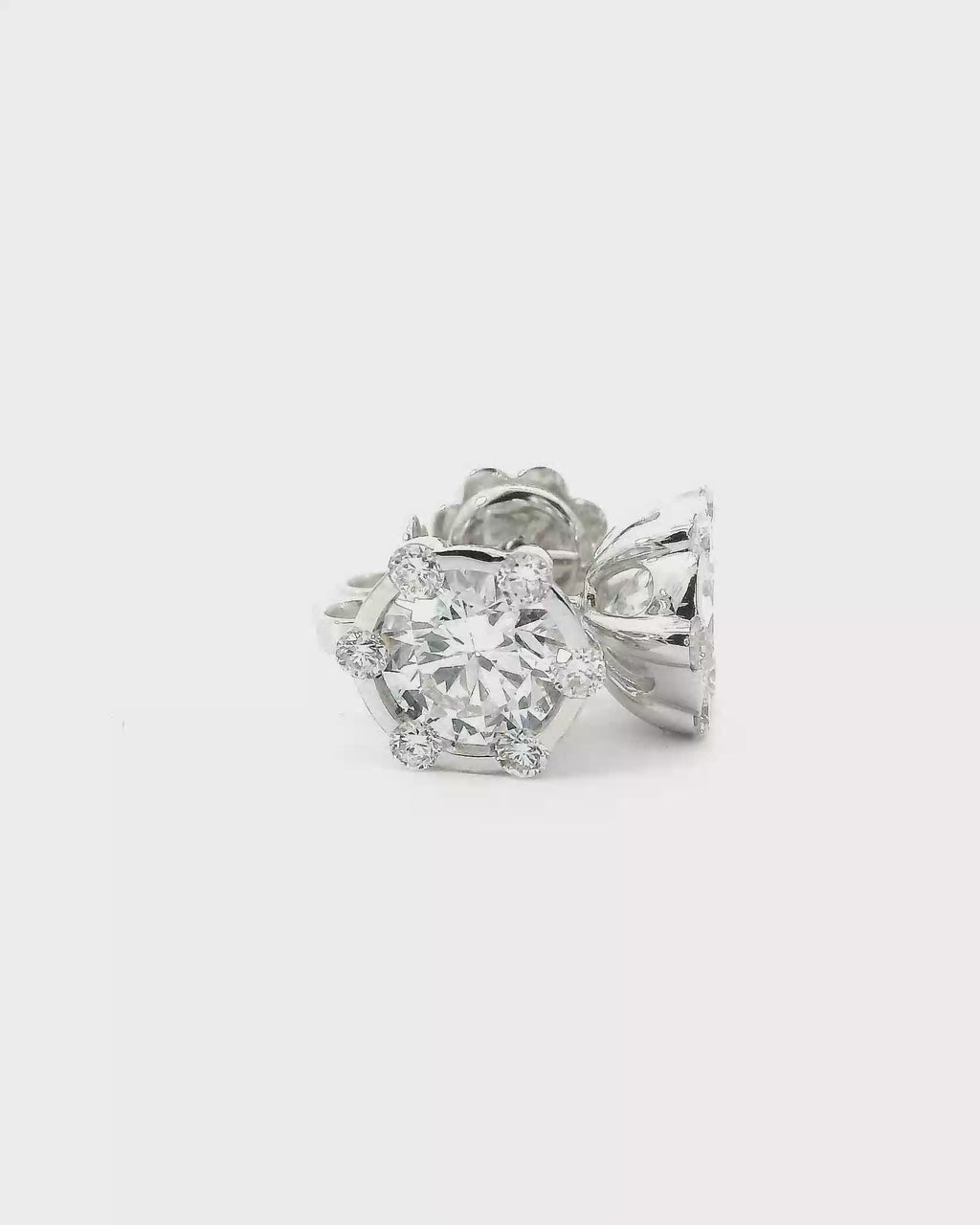 Luce crown diamond earrings